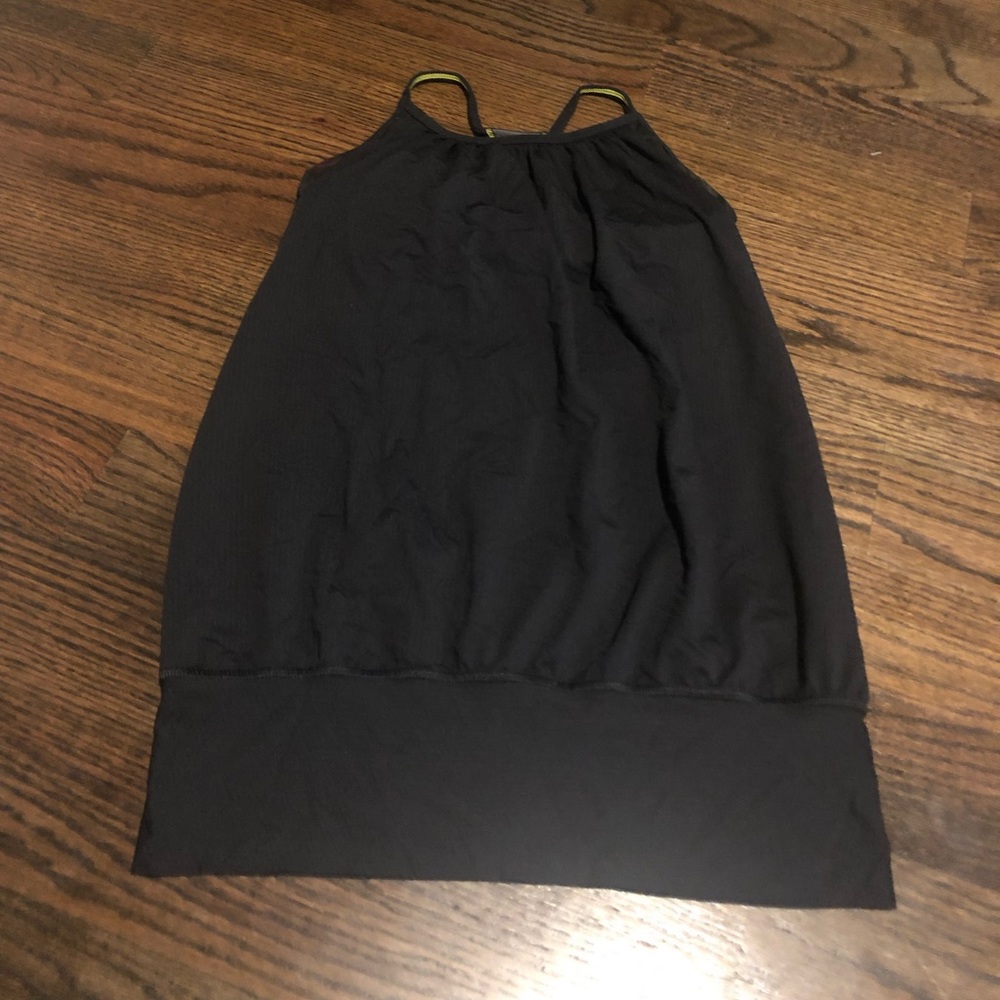 Lululemon bra lined tank size 4